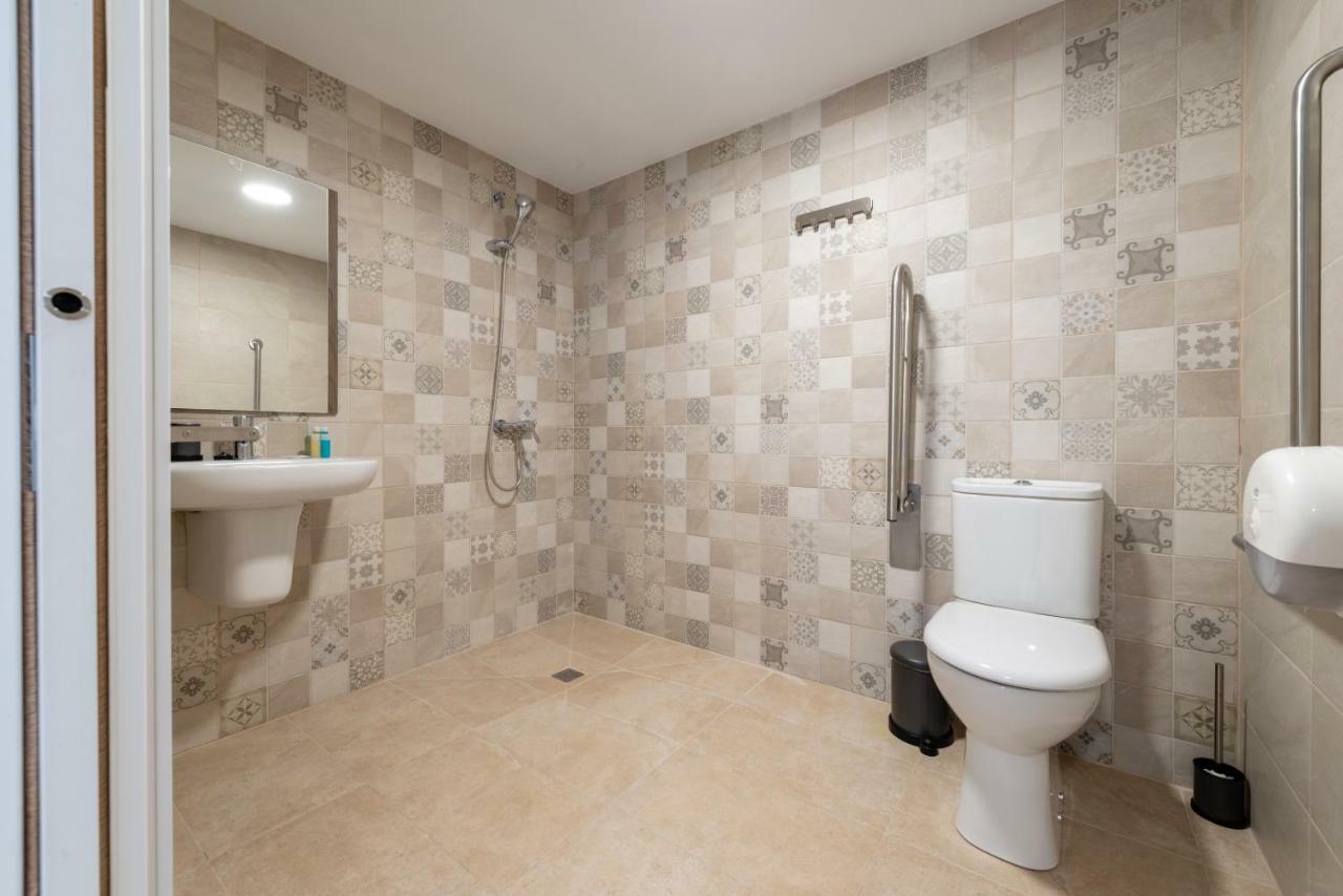 Ciudad De Jaca Hotel Екстериор снимка